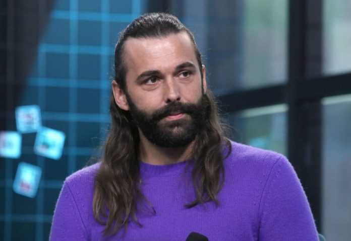65da8eb0-dfce-11e9-9f2f-00a17647aa39 Jonathan Van Ness opens up about why he is endorsing Elizabeth Warren for president