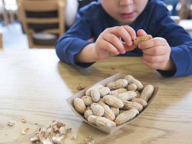 Treatment for kids suffering with peanut allergy by Health Experts