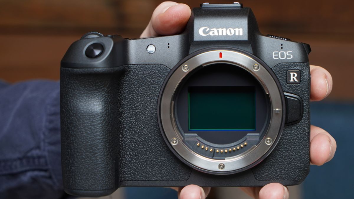 Canon : New 83MP , EOS R full-frame mirrorless camera to arrive by early 2020