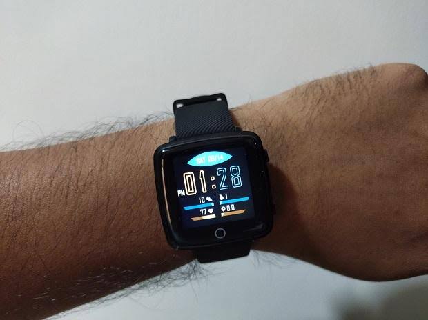 Lenovo Carme smartwatch review: Loaded with features like 24-Hour Heart Rate Monitor, IPS colour display and is easy on pocket