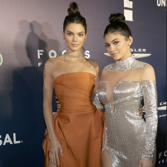 keeping up with the kardashians season 3 on Netflix